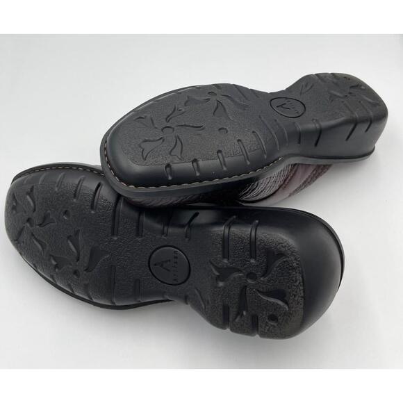 Clarks Artisan Collection Slip-on Mules Clogs 8.5 M Woven Dark Brown 2”Heel EUC - Picture 5 of 5